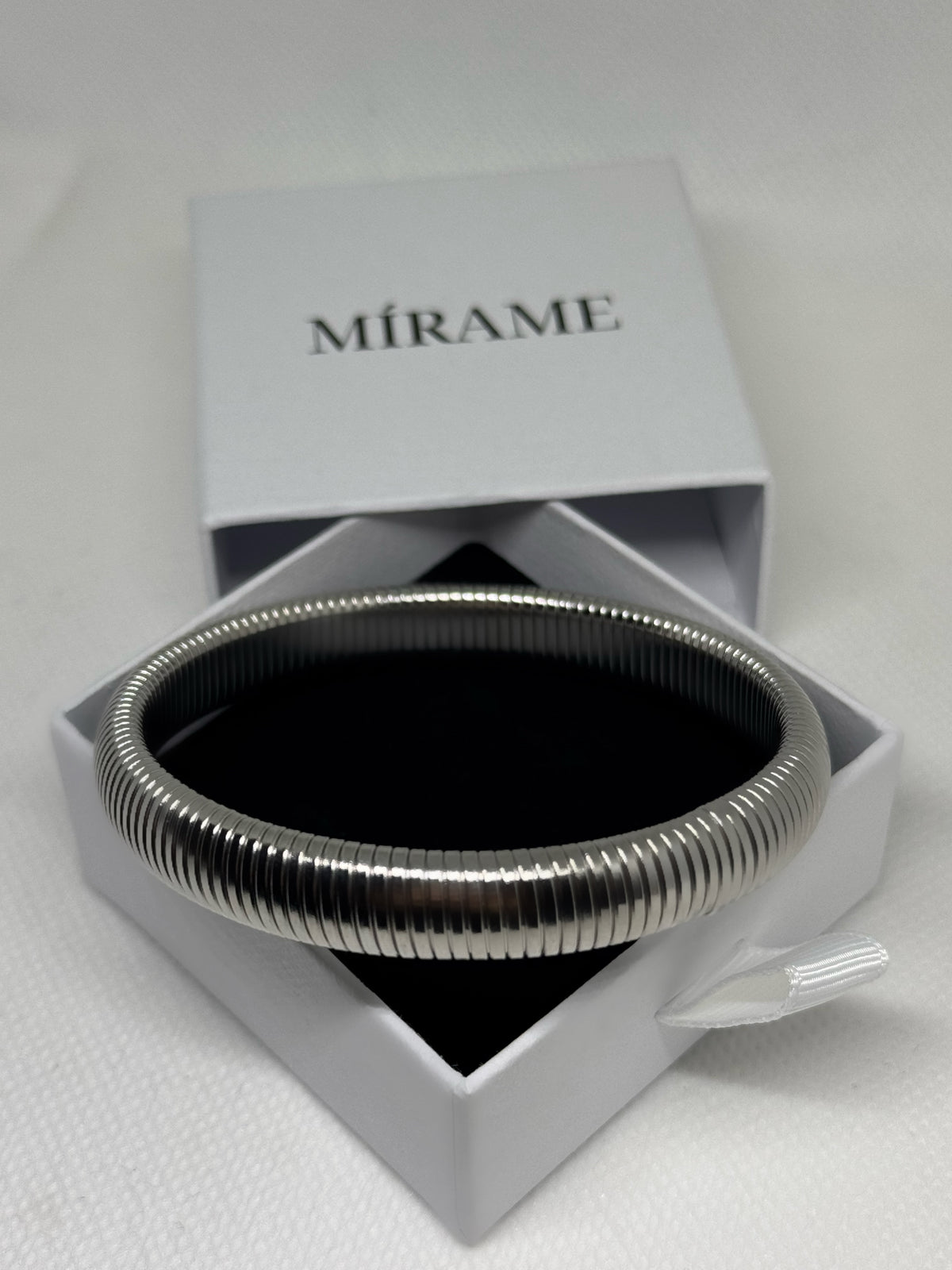 Helix Bangle – Silver