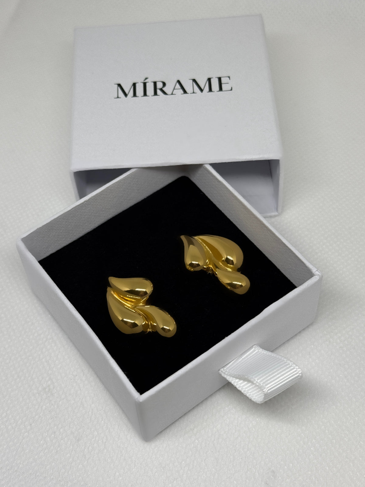 Melia Earrings – Gold