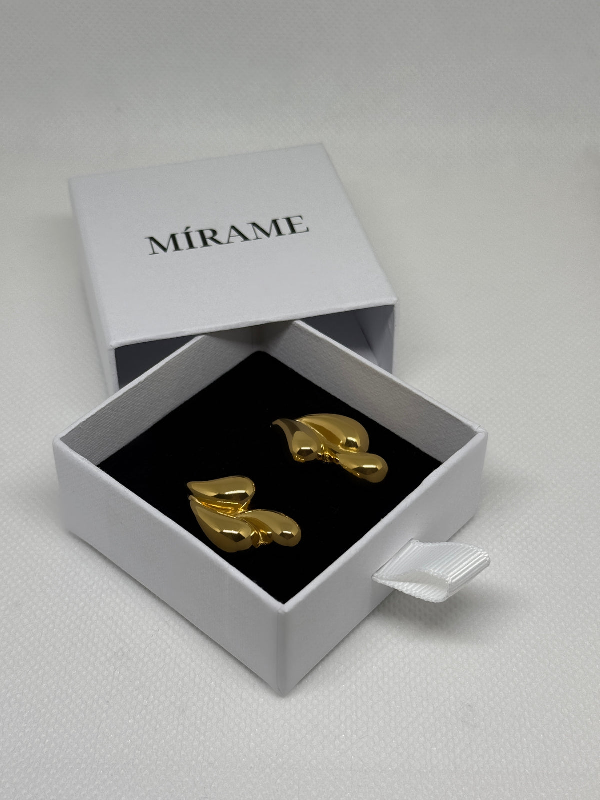 Melia Earrings – Gold