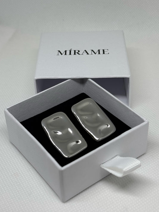 Molten Studs – Silver